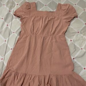 Puff sleeve dress
